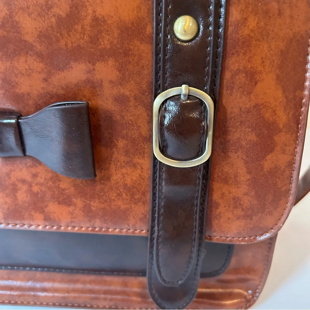 ECOSUSI Vintage Faux Leather Messenger Laptop Bag Satchel Brown with Bow 10x13